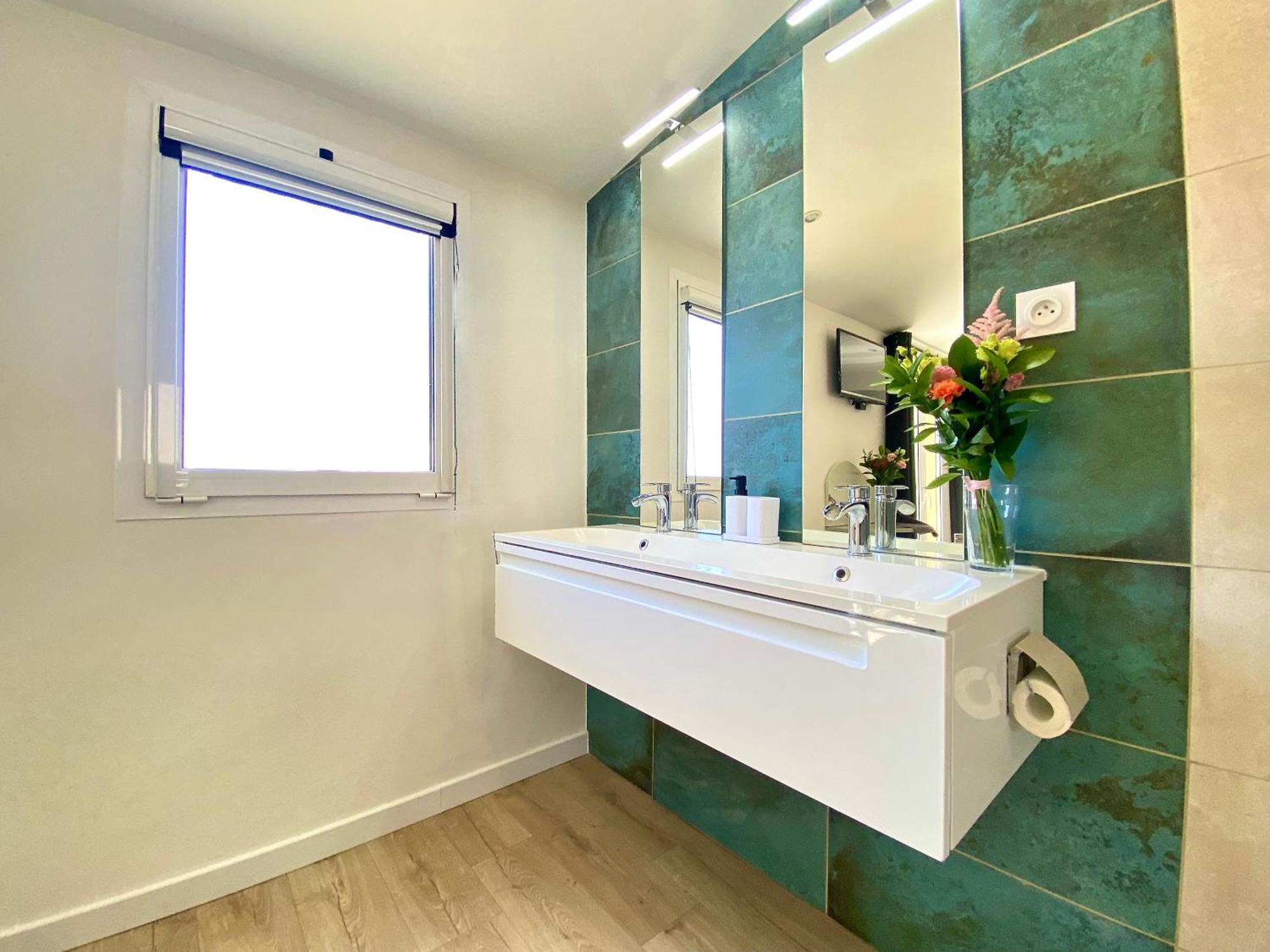 Luxury "Les Toits Du Soleil" - Magnifique Appartement Avec Terrasses Et Jacuzzi - Centre De Cannes - By Scls Locations Exterior photo