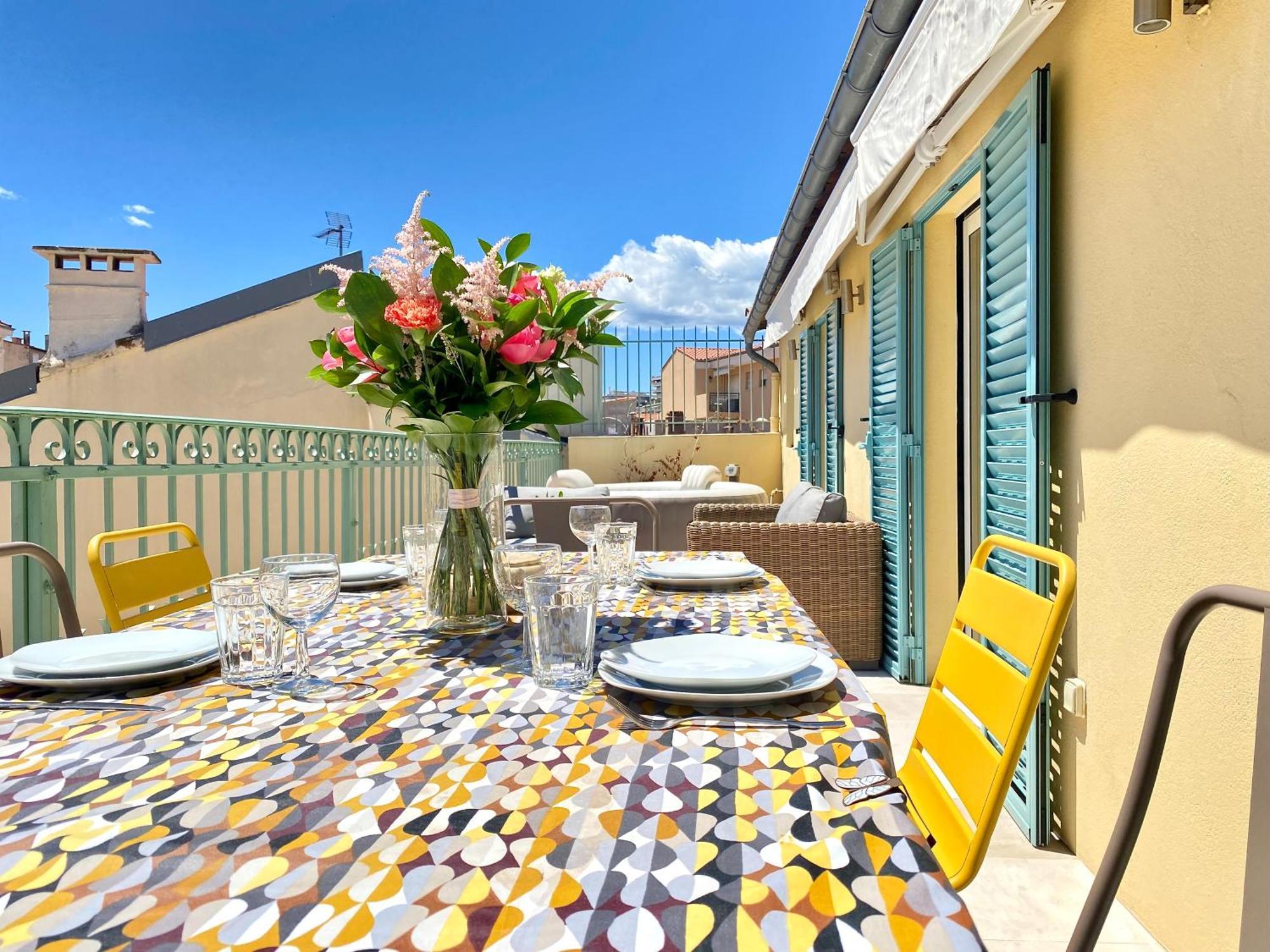 Luxury "Les Toits Du Soleil" - Magnifique Appartement Avec Terrasses Et Jacuzzi - Centre De Cannes - By Scls Locations Exterior photo